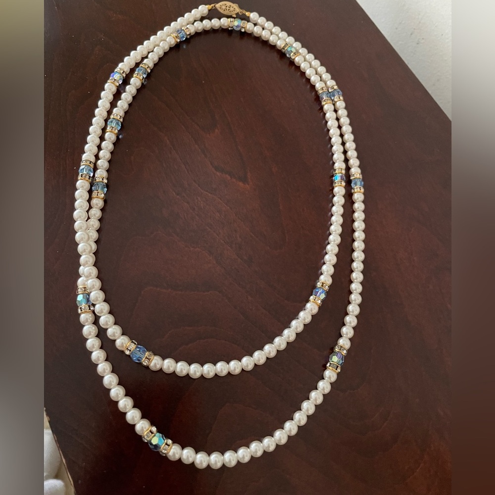 Swarovski pearl and light blue ab crystal necklace - Picture 2 of 8